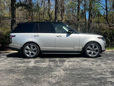Used 2019 Land Rover Range Rover HSE image 8
