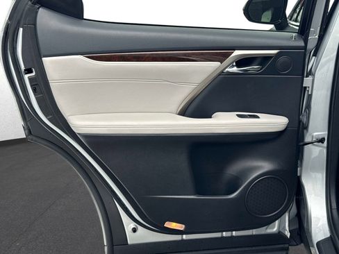 Used 2018 Lexus RX 350 FWD w/ Premium Package image 13