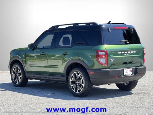 Certified 2024 Ford Bronco Sport Outer Banks w/ Tech Package AWD/4WD image 2