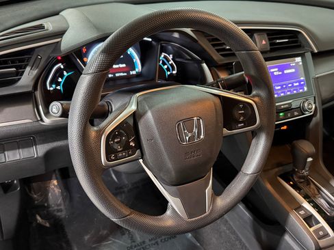 Used 2016 Honda Civic EX image 4
