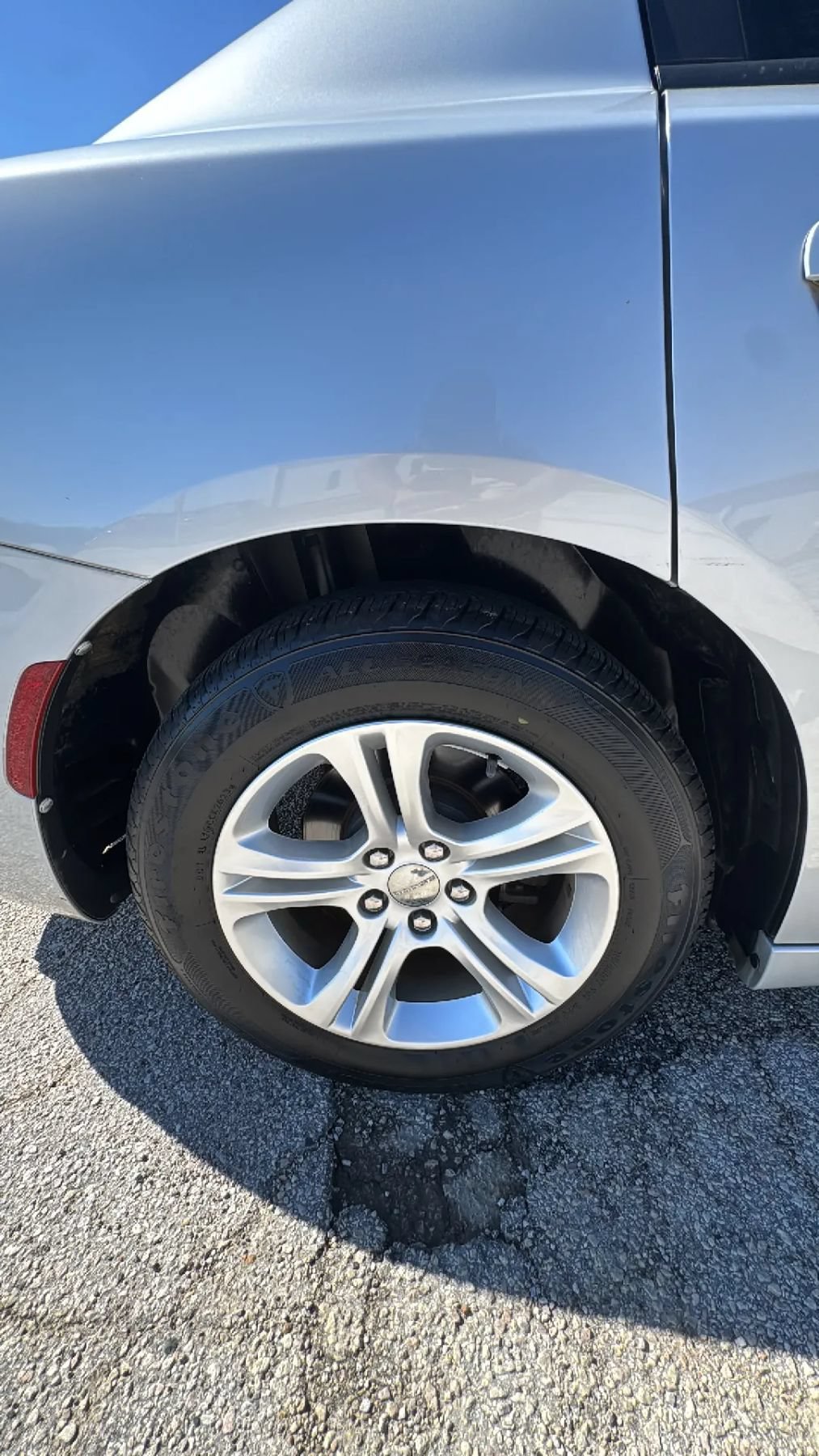 Used 2020 Dodge Charger SXT RWD image 32