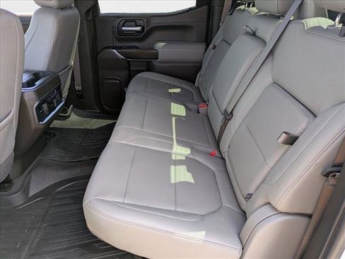 Used 2021 GMC Sierra 1500 SLT w/ SLT Convenience Package image 16