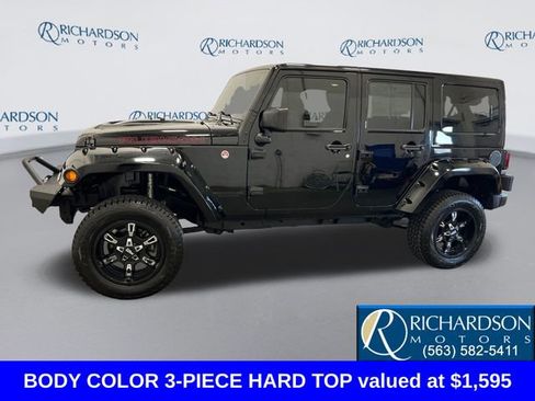 Used 2017 Jeep Wrangler Unlimited Rubicon image 2