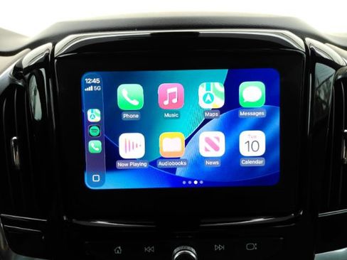 Used 2023 Chevrolet Traverse LT w/ LPO, Cargo Package image 9