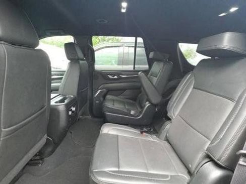 Used 2023 GMC Yukon Denali AWD/4WD image 5