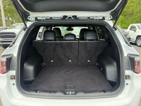 Used 2025 Jeep Compass Trailhawk image 8