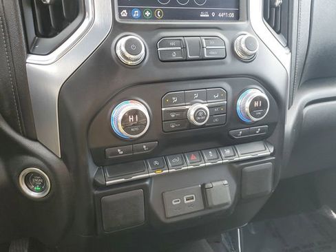 Used 2021 GMC Sierra 1500 Elevation image 14