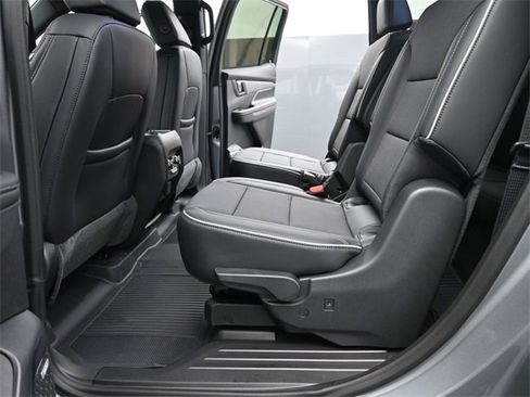 New 2026 Buick Enclave Preferred w/ Power Package image 13