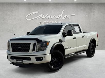 Used 2019 Nissan Titan SV w/ SV Convenience Package