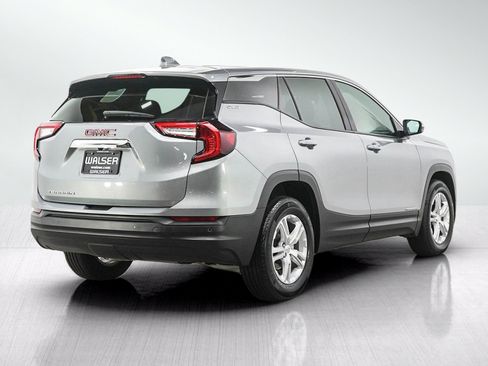Used 2024 GMC Terrain SLE FWD image 5