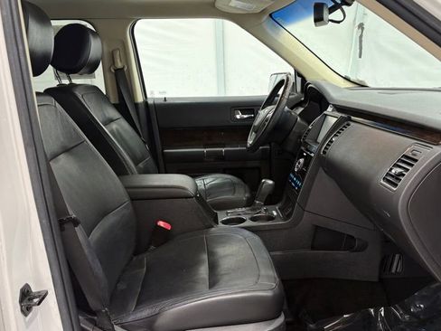 Used 2015 Ford Flex Limited w/ Equipment Group 301A AWD/4WD image 25