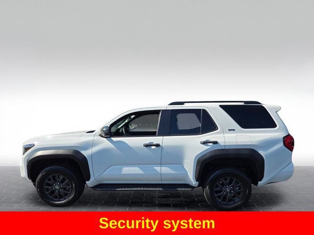 Used 2025 Toyota 4Runner SR5 AWD/4WD image 5