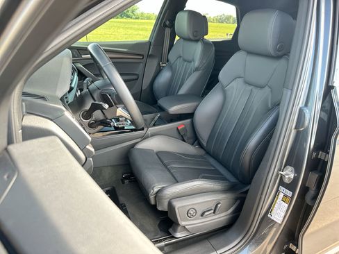 Used 2023 Audi Q5 2.0T Premium Plus image 11