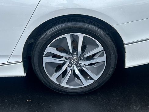 Used 2022 Honda Accord EX-L image 25