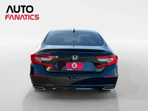 Used 2019 Honda Accord Sport image 4