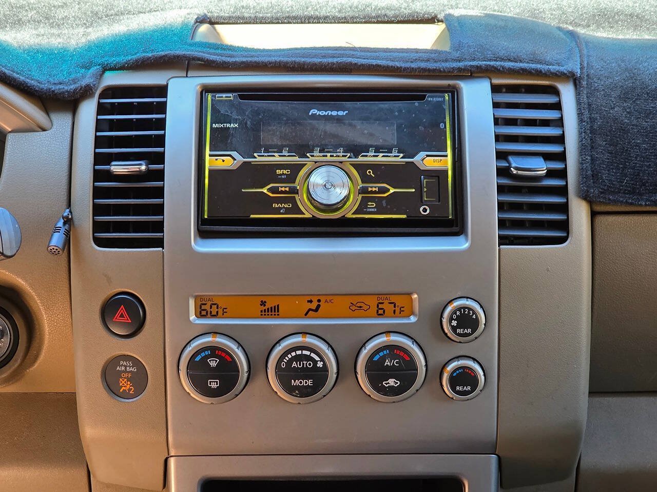 Used 2005 Nissan Pathfinder SE w/ (P01) Se Premium Pkg RWD image 21
