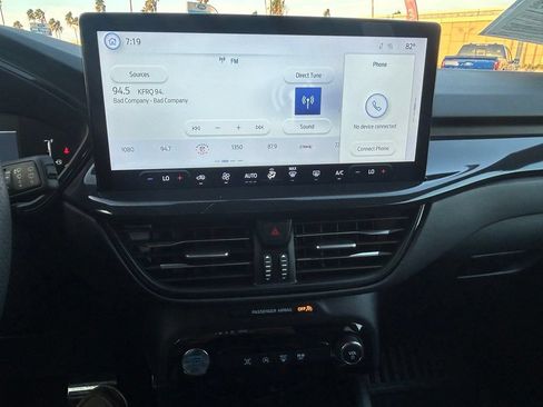 Used 2024 Ford Escape ST-Line w/ Tech Pack #1 FWD image 13