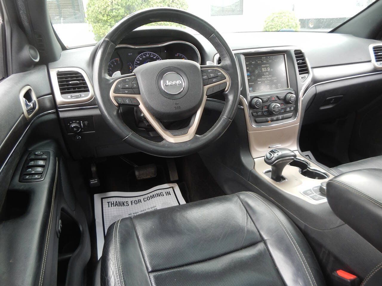 Used 2015 Jeep Grand Cherokee Limited w/ Luxury Group II AWD/4WD image 33