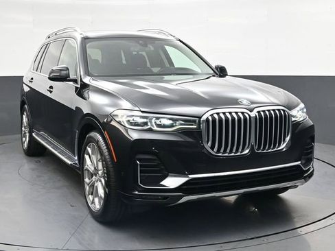 Used 2021 BMW X7 xDrive40i w/ Parking Assistance Package AWD/4WD image 11