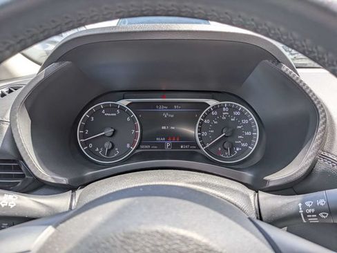 Used 2024 Nissan Sentra SV w/ All-Weather Package FWD image 25