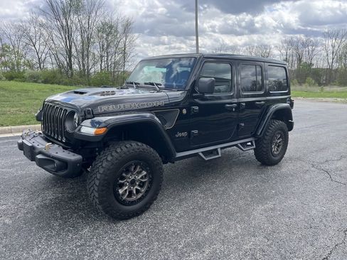Used 2023 Jeep Wrangler Unlimited Rubicon 392 w/ Trailer Tow Package AWD/4WD image 1