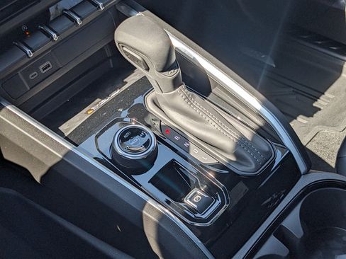 New 2026 Chevrolet Colorado Trail Boss AWD/4WD image 14