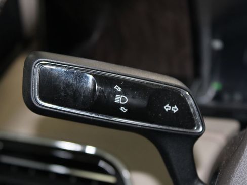 Used 2023 Lincoln Navigator Reserve image 28