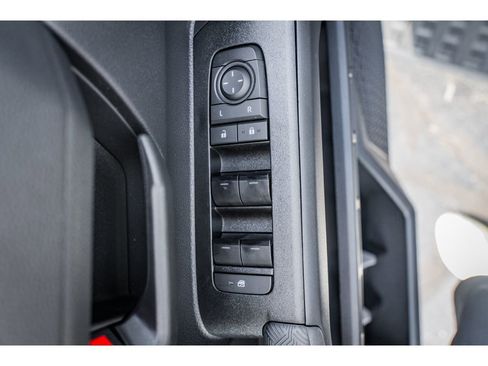 Used 2025 Toyota 4Runner TRD Off-Road image 7