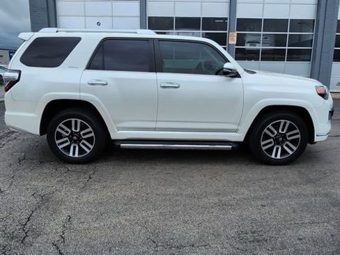 Used 2016 Toyota 4Runner Limited AWD/4WD image 15
