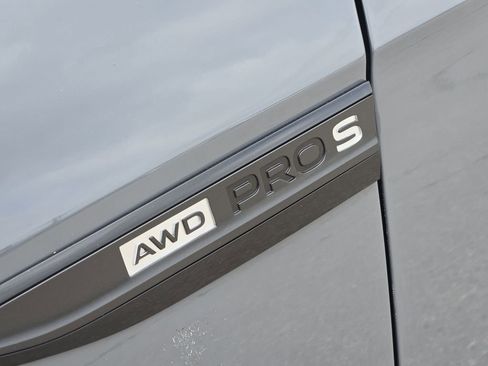 New 2026 Volkswagen ID.4 Pro S AWD/4WD image 8