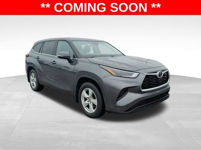 Used 2022 Toyota Highlander L
