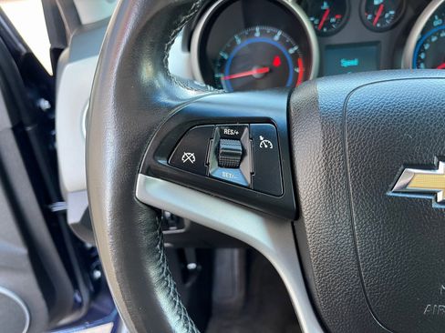 Used 2011 Chevrolet Cruze Eco image 30