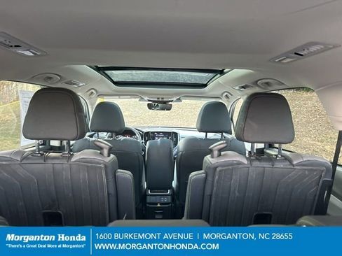 Used 2024 Subaru Ascent Onyx Edition image 31