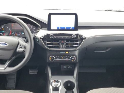 Used 2020 Ford Escape SE image 26
