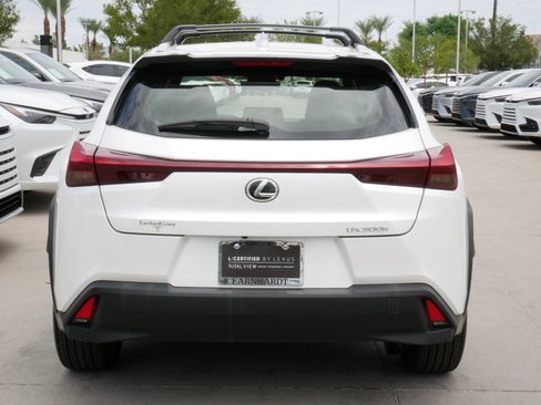 Certified 2025 Lexus UX 300h FWD w/ Accessory Package (Z2) image 7