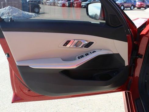 Used 2021 BMW 330i Sedan w/ Convenience Package image 8