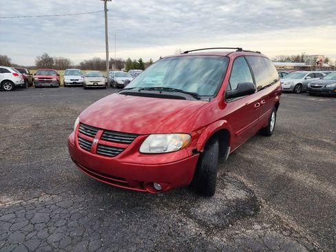 Used 2007 Dodge Grand Caravan SXT image 11