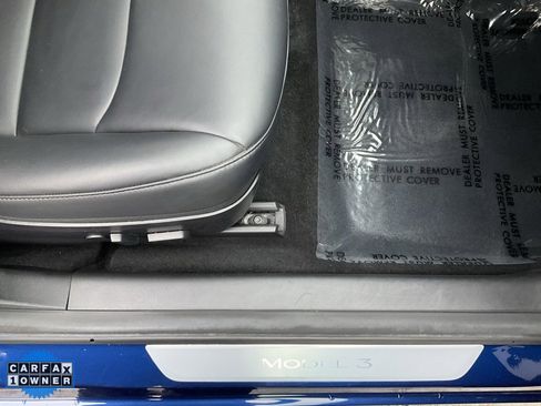 Used 2019 Tesla Model 3 Standard Range Plus image 59