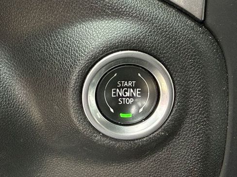 Used 2022 Chevrolet Silverado 2500 LT w/ Convenience Package AWD/4WD image 21