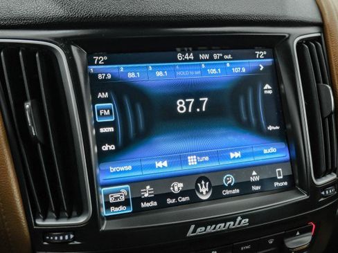 Used 2017 Maserati Levante S image 30