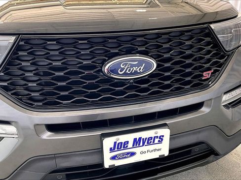 Used 2020 Ford Explorer ST w/ ST Street Pack image 30