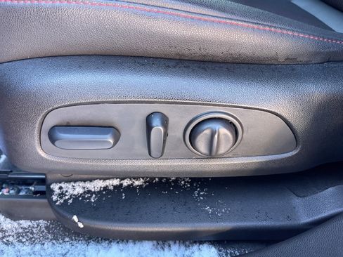 Certified 2024 Chevrolet Blazer RS w/ Driver Confidence II Package image 19