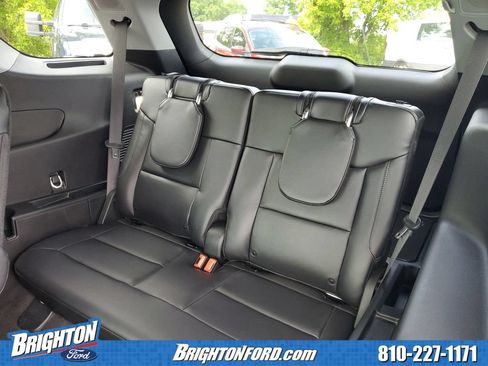 Certified 2023 Ford Explorer Limited w/ Hybrid Equipment Group 310A AWD/4WD image 13