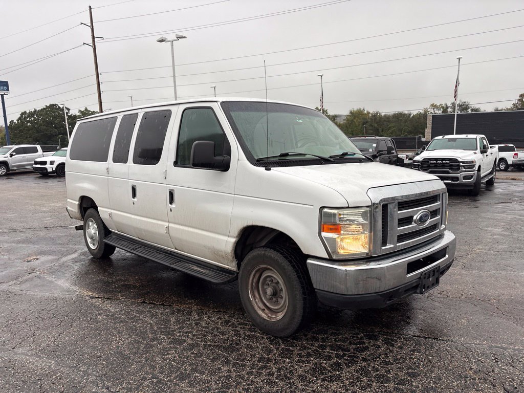 Used 2008 Ford E-350 and Econoline 350 XLT RWD image 1