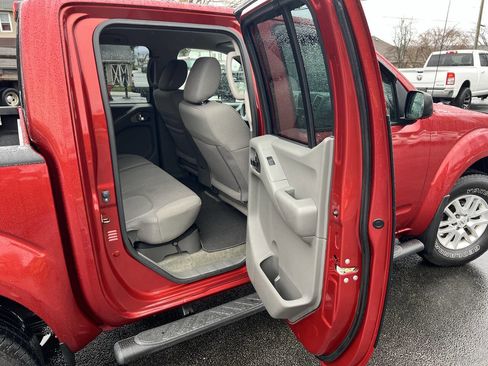 Used 2016 Nissan Frontier SV w/ SV Value Truck Package image 26