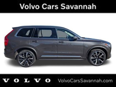 Certified 2023 Volvo XC90 B5 Plus image 3
