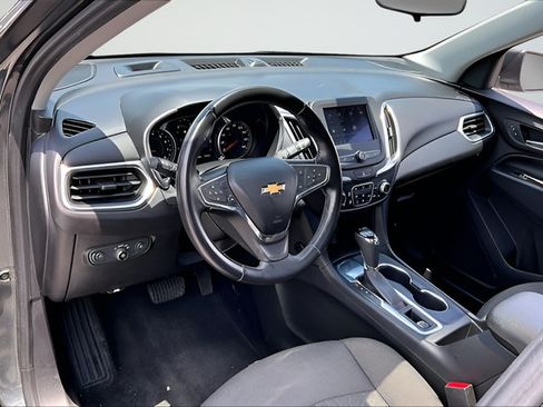 Used 2020 Chevrolet Equinox LT FWD image 14
