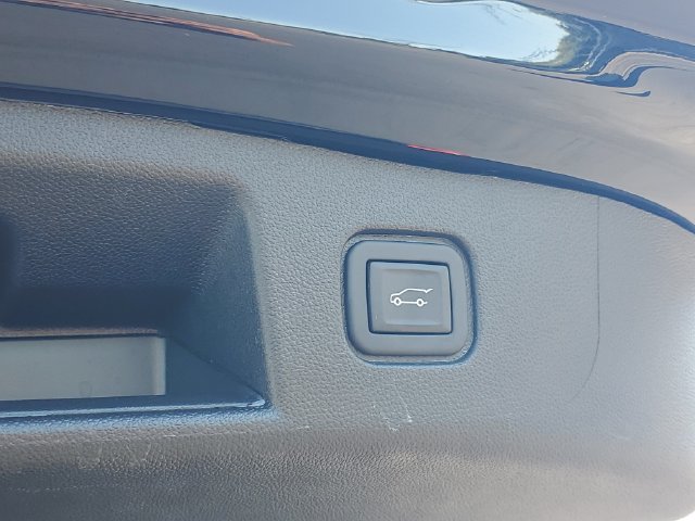 Certified 2024 Chevrolet Blazer EV LT AWD/4WD image 9
