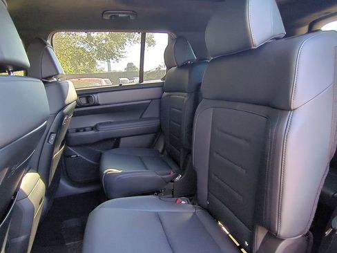 New 2026 Hyundai Santa Fe Calligraphy w/ Tow & Go Package image 17