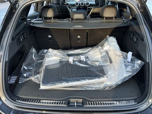 Used 2026 Mercedes-Benz GLC 300 4MATIC image 24